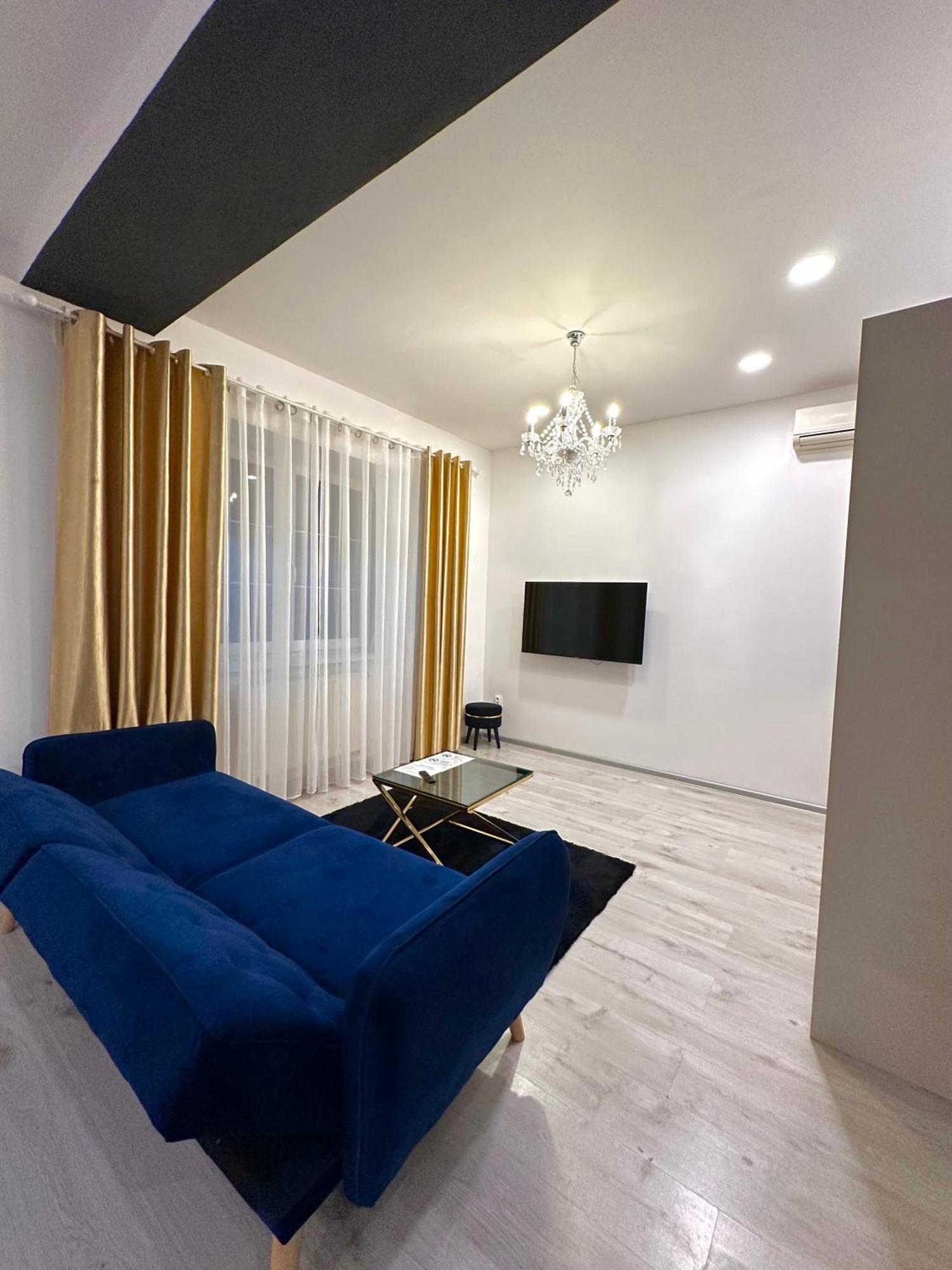 Luxury Apartment In Братислава Екстериор снимка
